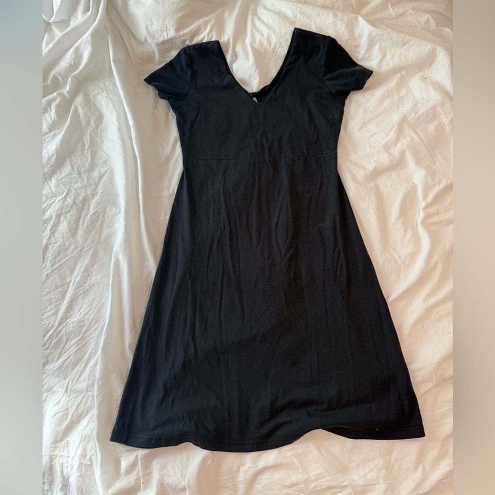 Kuhl Classic Black Short Sleeve Dress